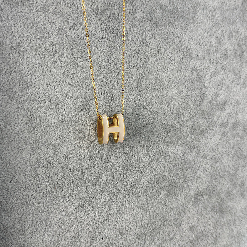 AURENA® H ENAMEL NECKLACE - Image 8