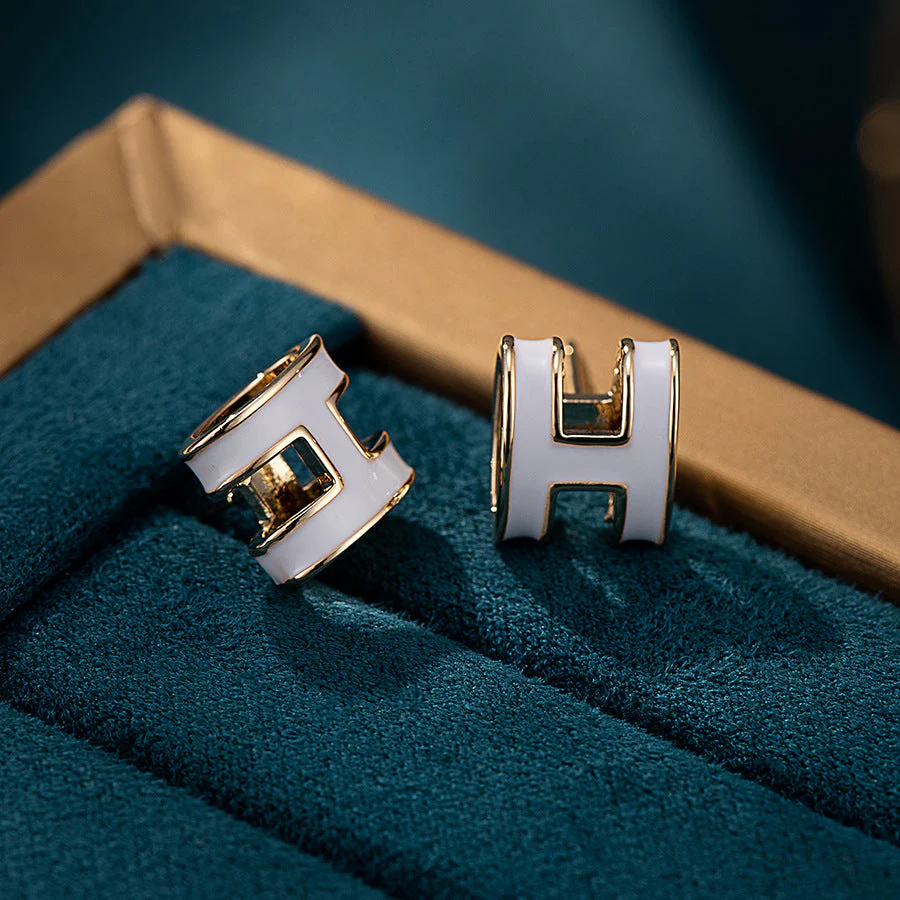 H-LUXE PEARL EARRINGS - Image 4