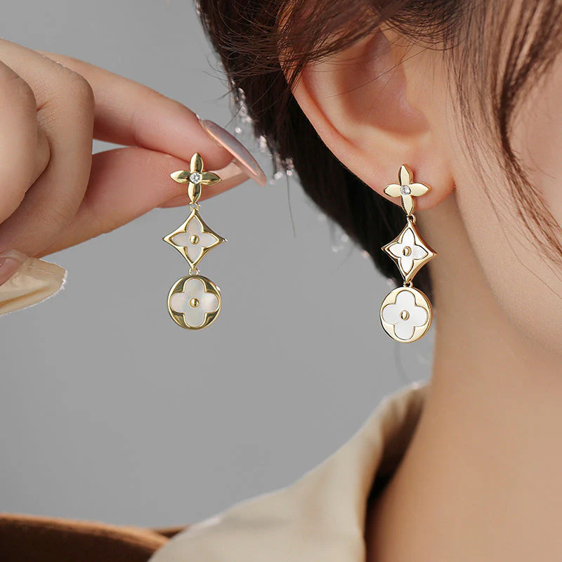 AURENA® CLOVER PENDANT EARRINGS - Image 2
