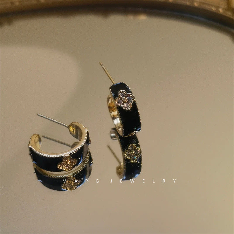AURENA® ENAMEL CLOVER SIGNATURE EARRINGS