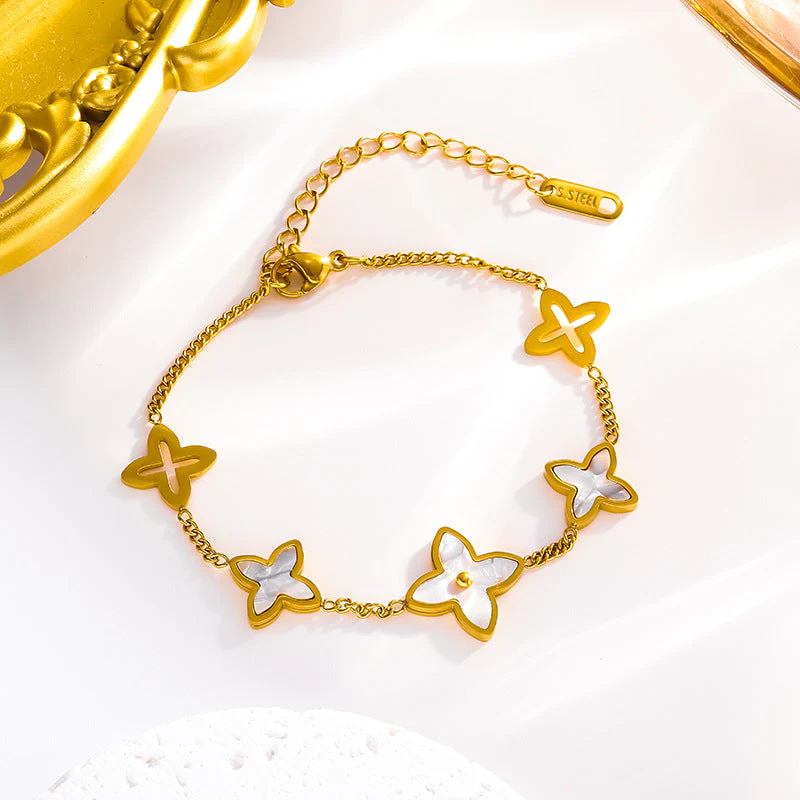 AURENA® MOTHER-OF-PEARL VINTAGE NECKLACE - Image 2