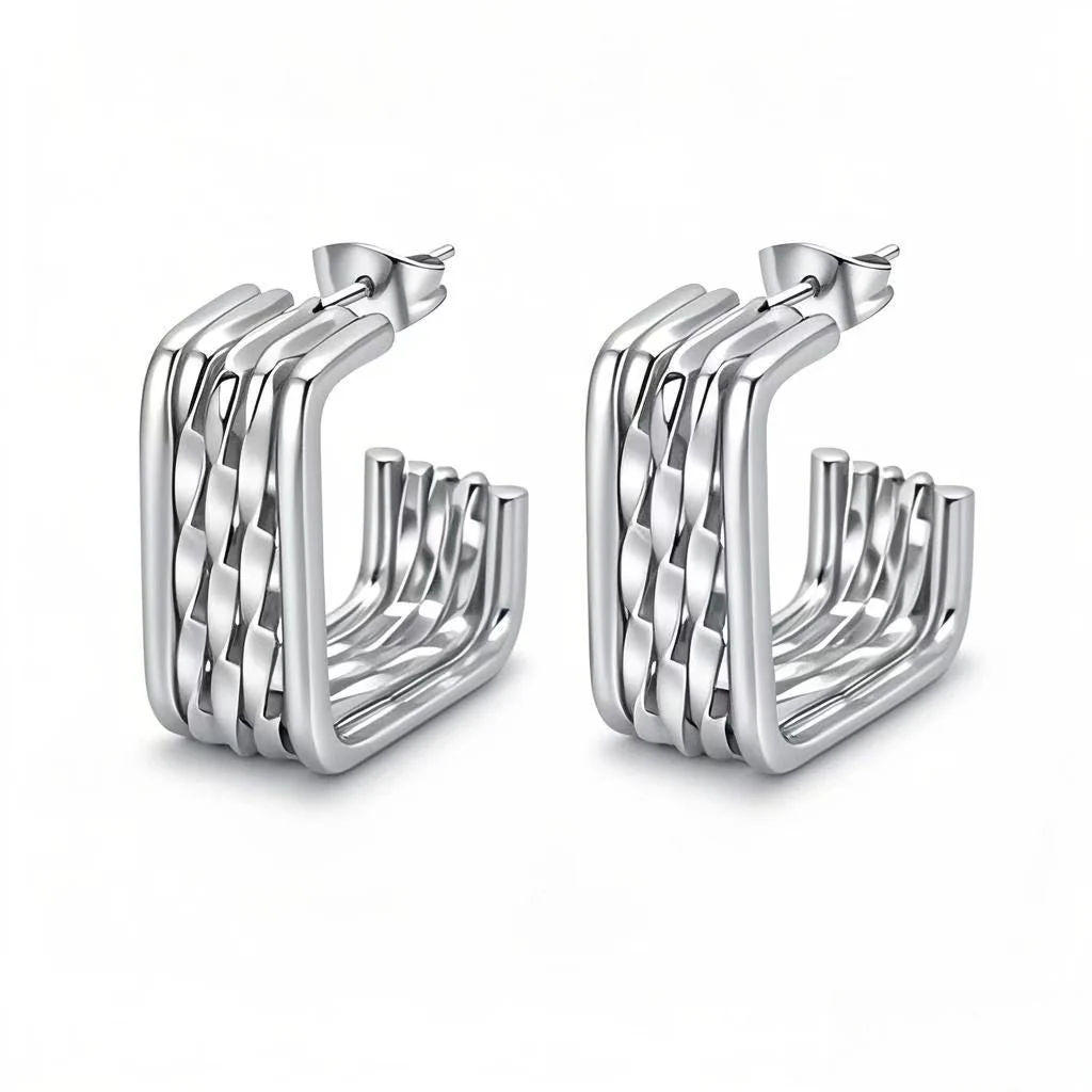 AURENA® SCULPTED HOOP EARRINGS - Image 12