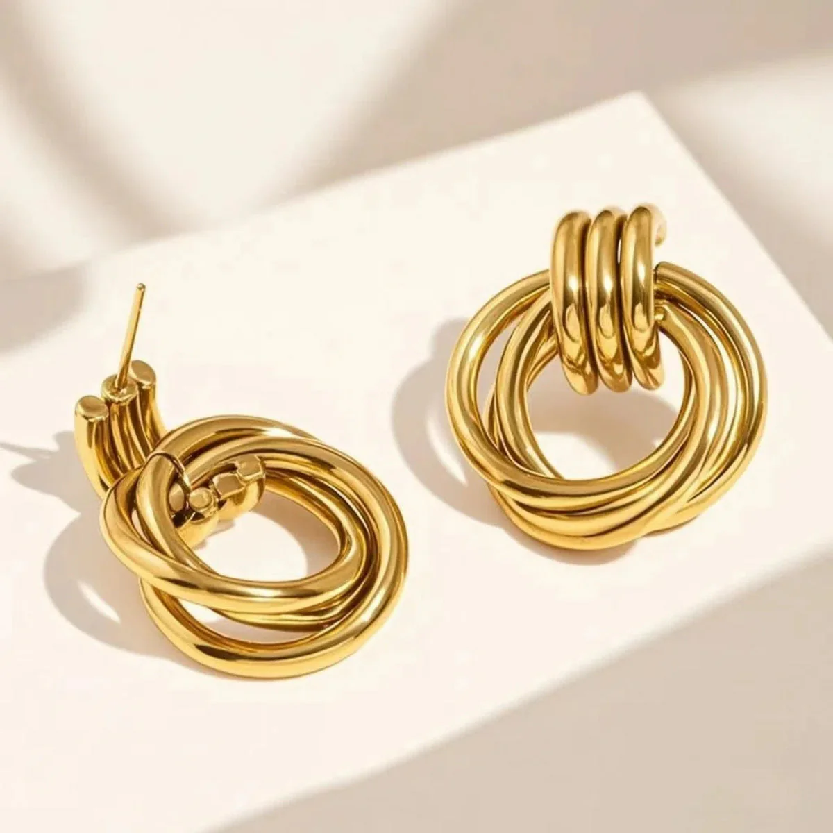 AURENA® SCULPTED HOOP EARRINGS - Image 6