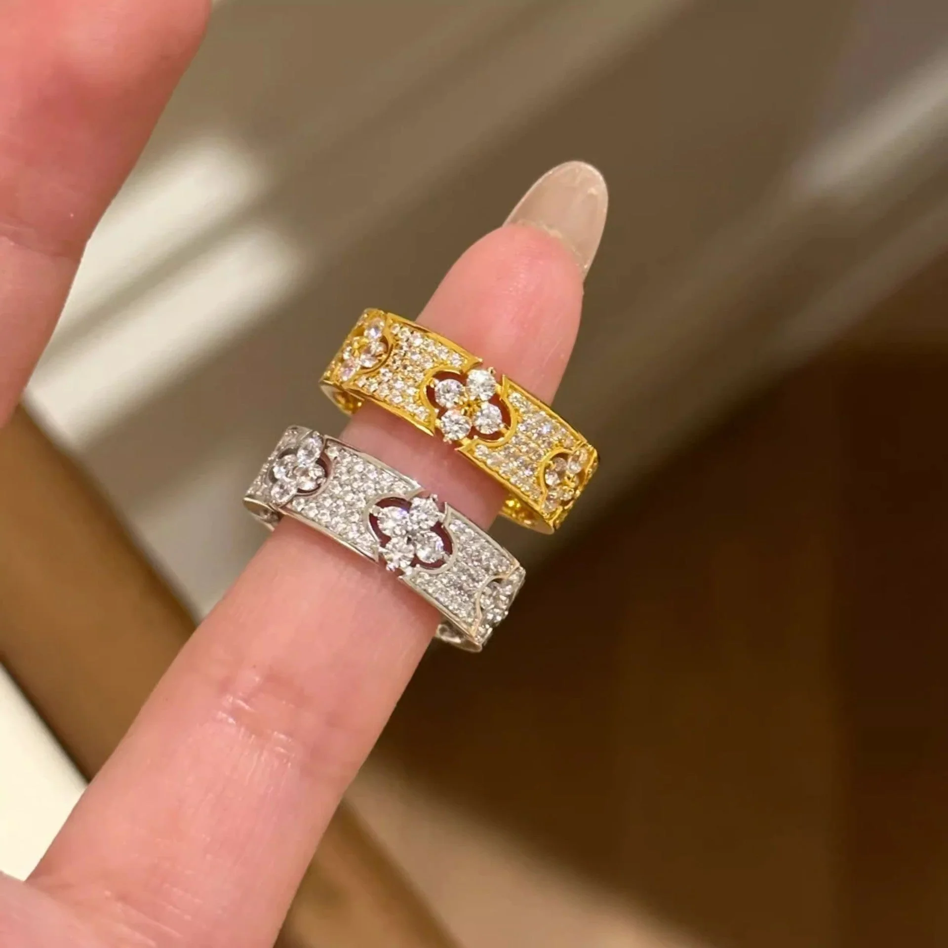 Chic Full Pave Flower Band Ring - Image 6