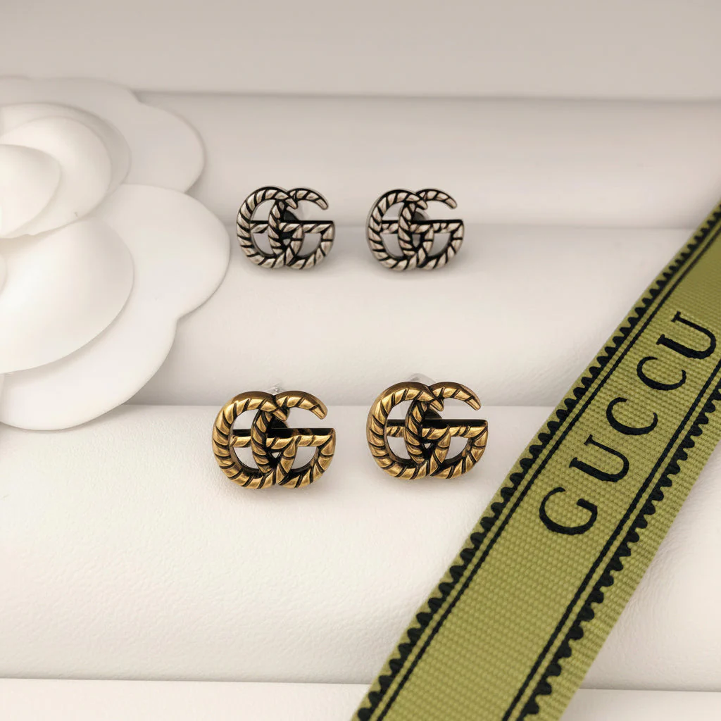 Chic Interlocking G Stud Earrings - Image 2