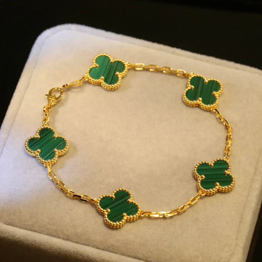 AURENA®CLOVER BRACELET | EMERALD - Image 2