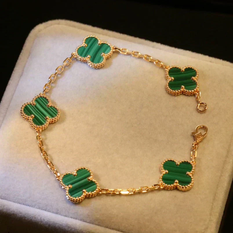 AURENA®CLOVER BRACELET | EMERALD - Image 4