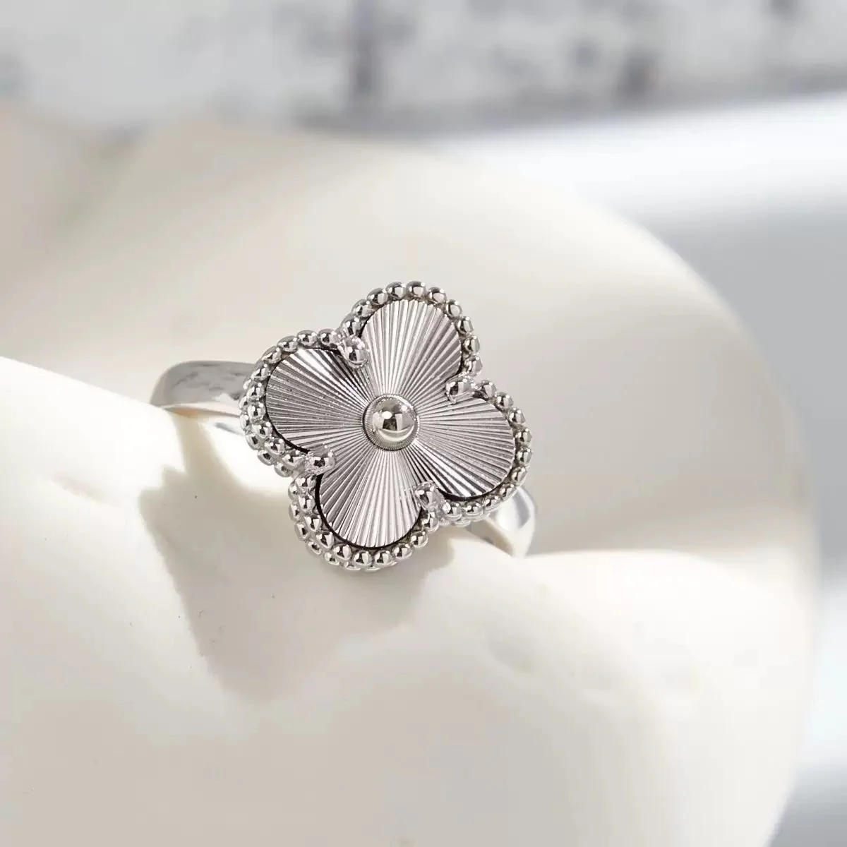 LUCKY CLOVER | RING - Image 3