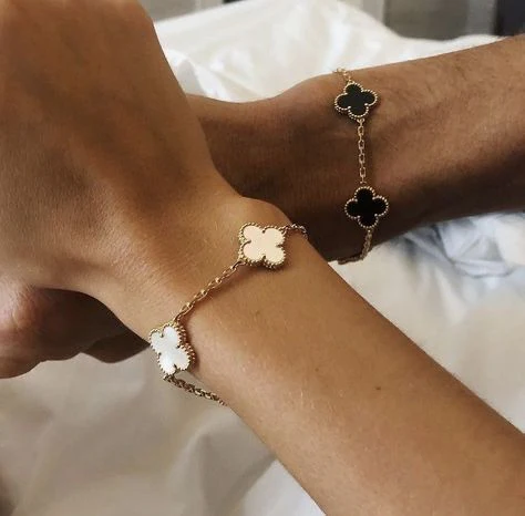 CLOVER BRACELET SET | GOLD - Image 2