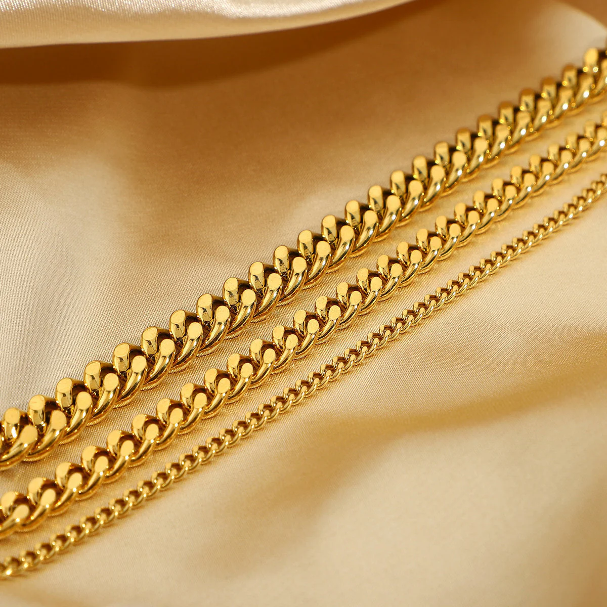 HELEN GOLD ANKLET - Image 6