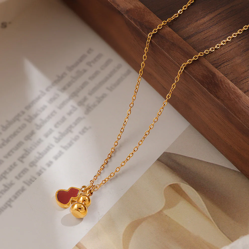 Lucky Wu Lou Pendant Clavicle Chain - Image 3
