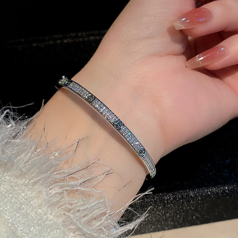 Luxury Micro-Pavé Cubic Zirconia Bracelet - Image 4