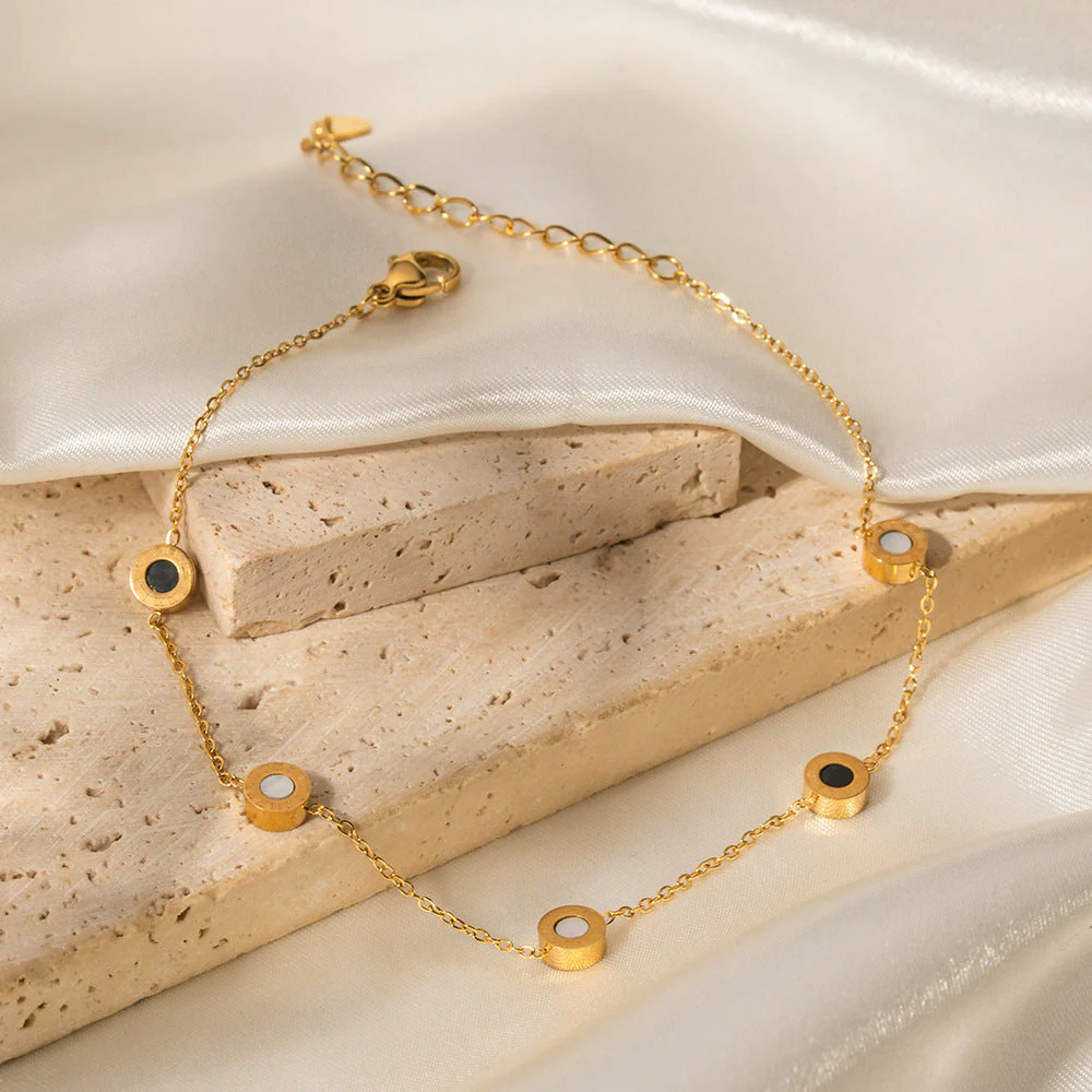 MAE GOLD ANKLET - Image 4