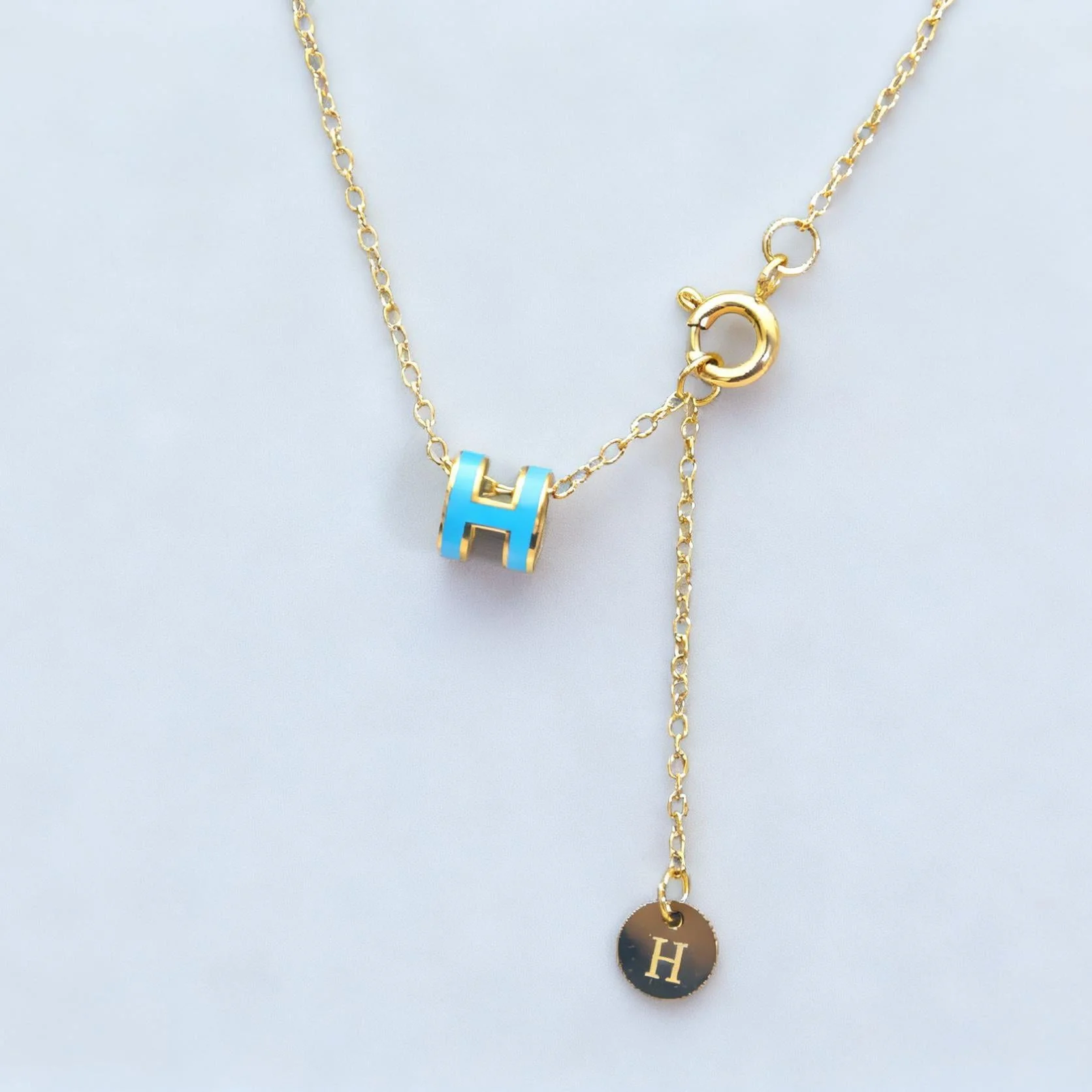 Mini 7mm Letter H Pendant Necklace - Image 3