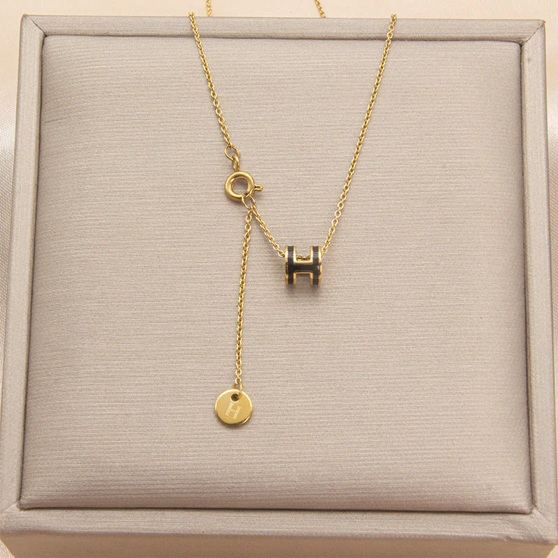 Mini 7mm Letter H Pendant Necklace - Image 5