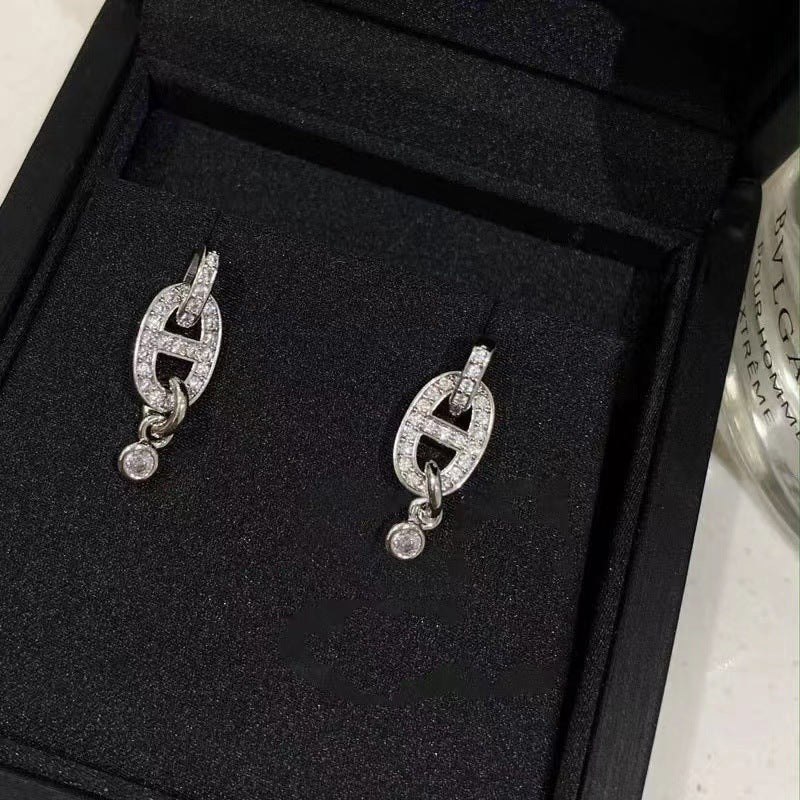 Sparkling Mariner Link Earrings - Image 4
