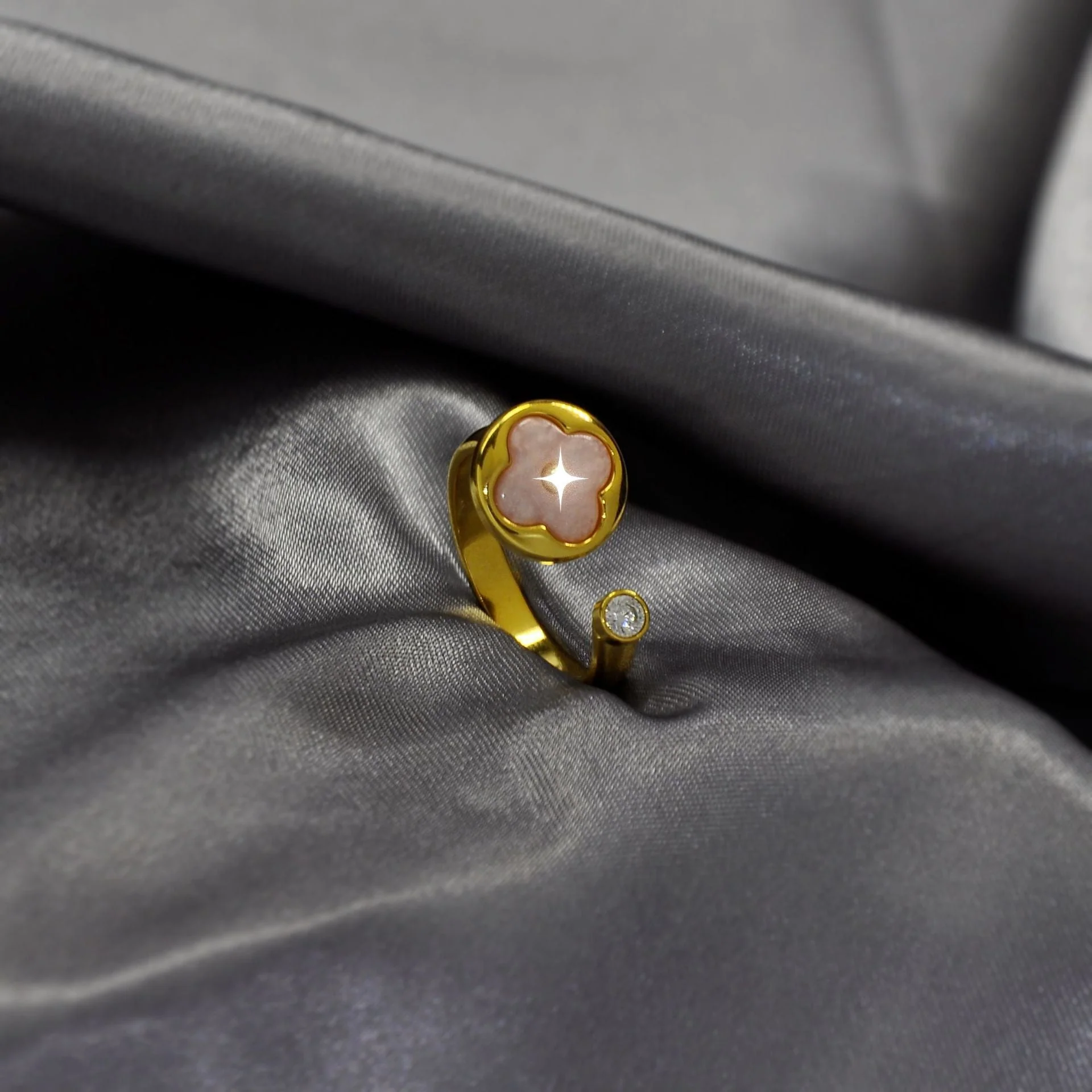 Vintage Monogram Mother of Pearl Disc Ring - Image 10