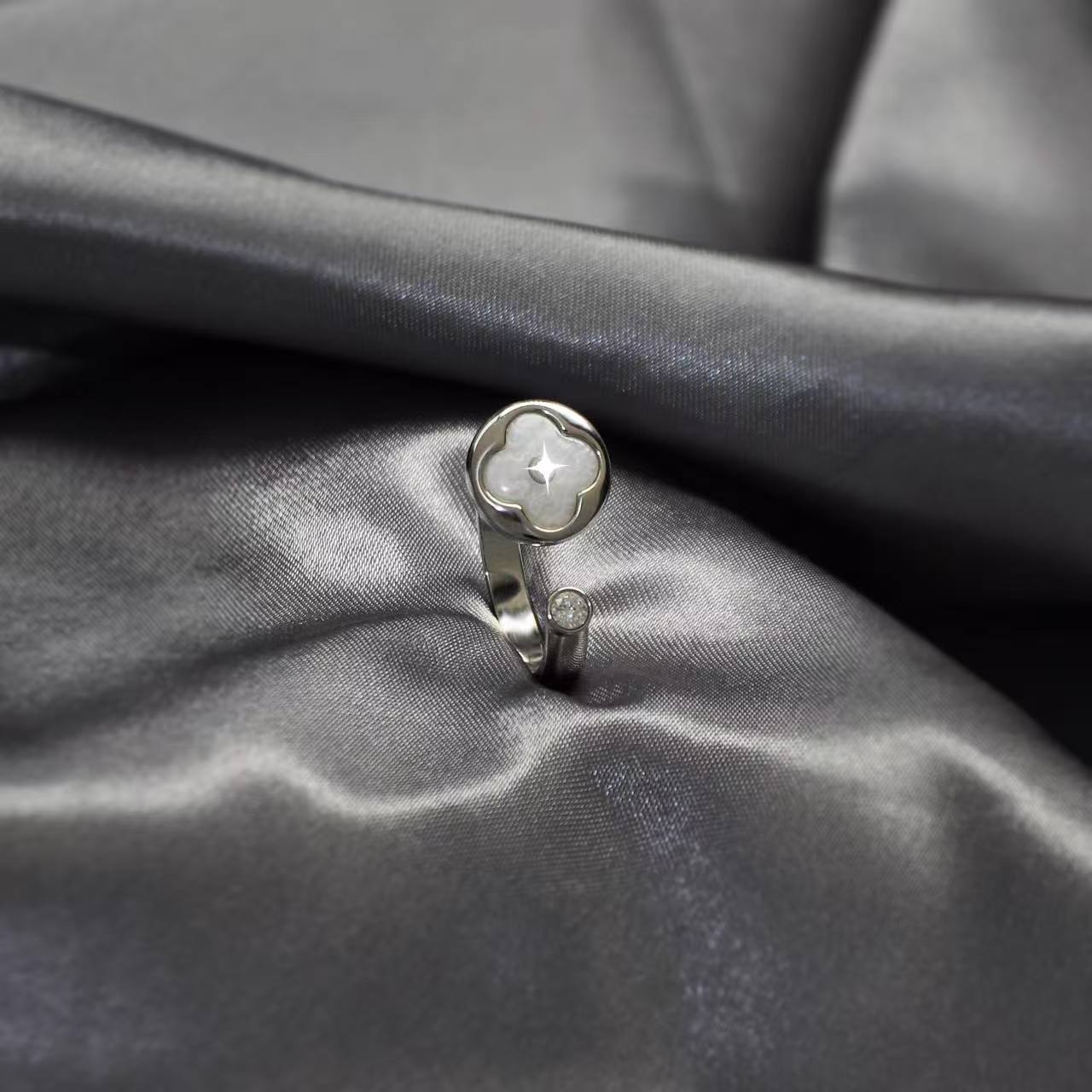 Vintage Monogram Mother of Pearl Disc Ring - Image 11